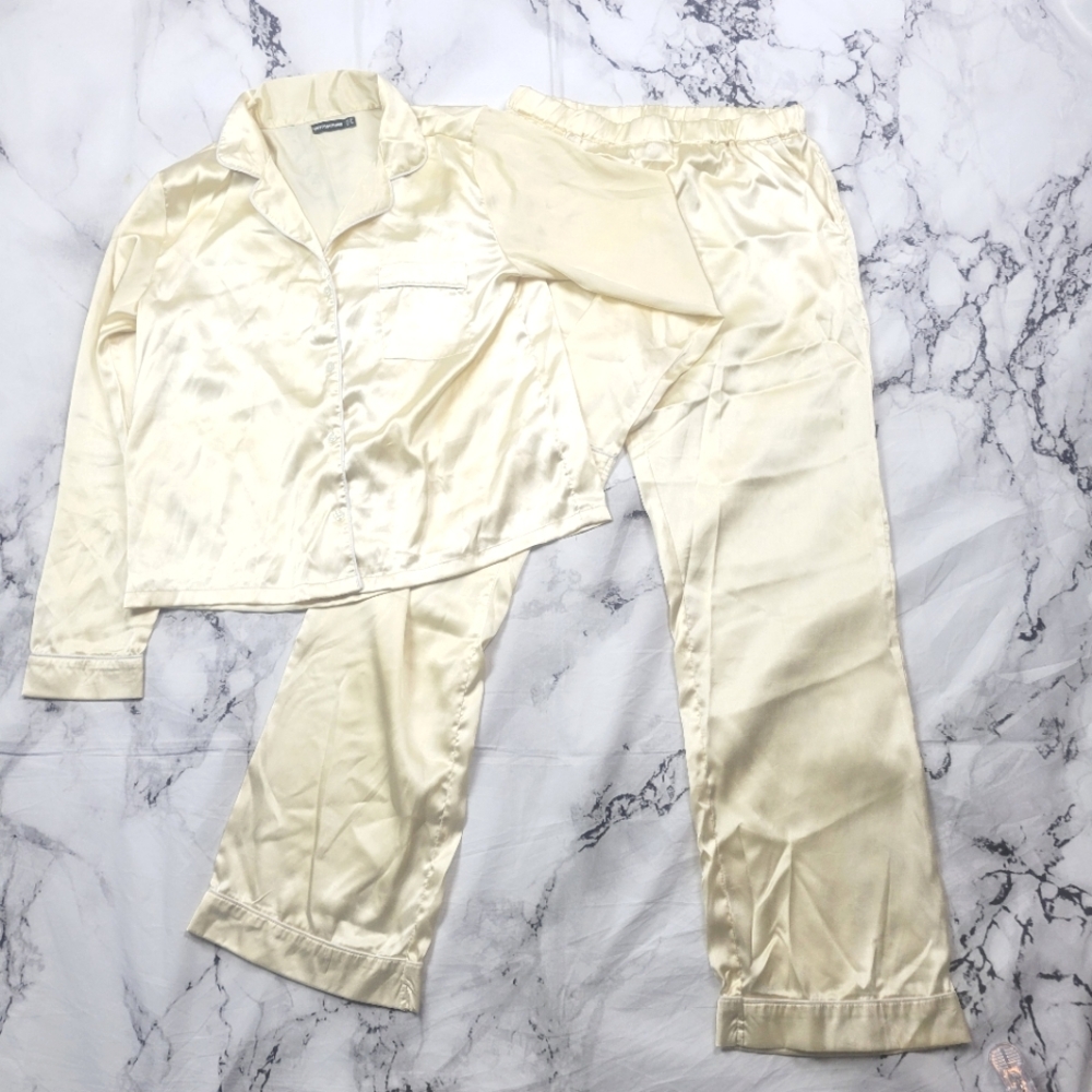 Prettylittlething 2pc pajama set faux silk white trim lightweight sleepwear sz 6